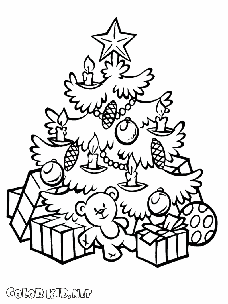 Noel ağacı ve birçok hediyeler