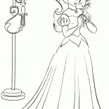 Elinde bir çiçek ile Prenses